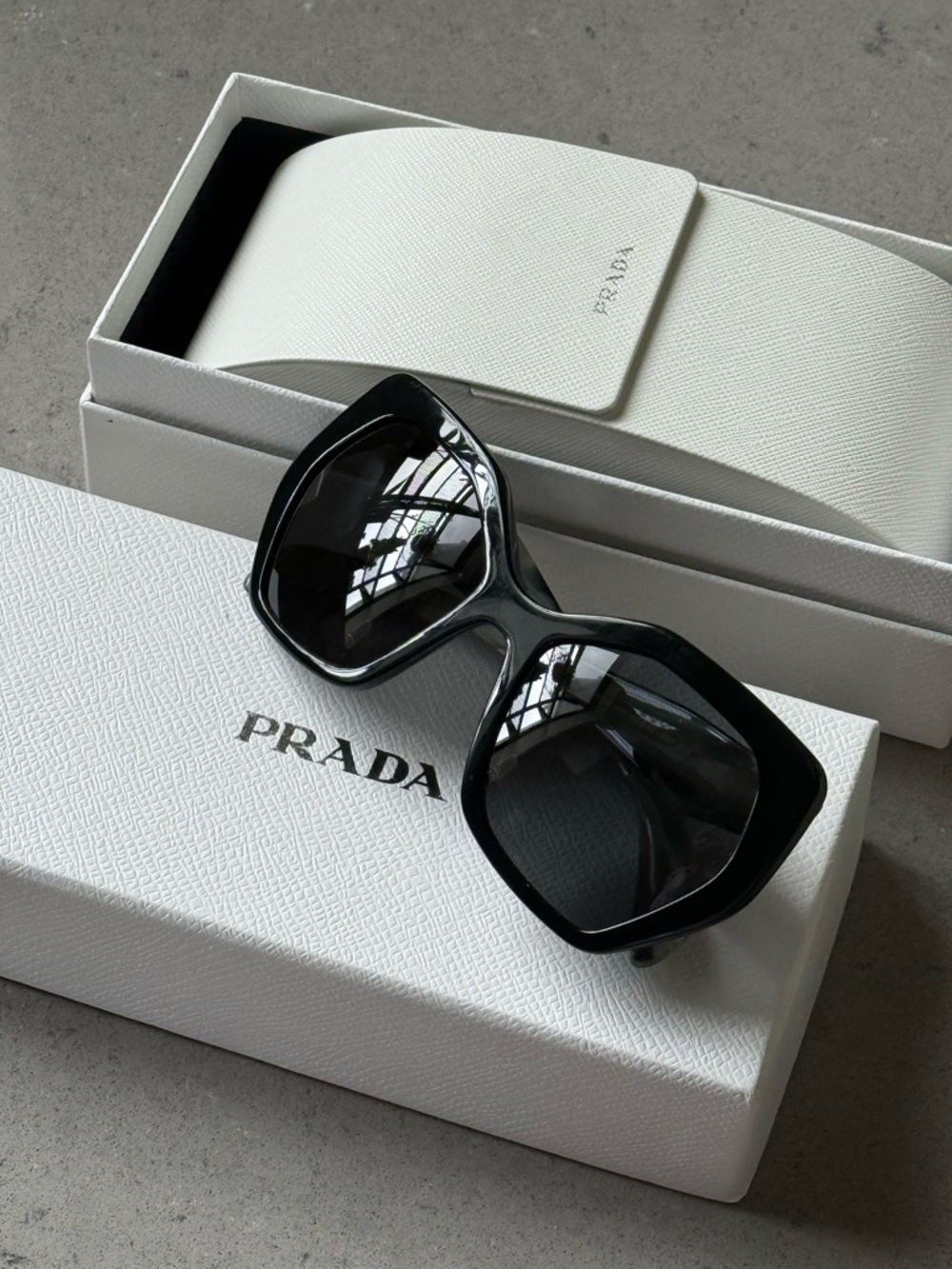 Prada Women's Black Oversized Geometric Hexagon Sunglasses - Picture 4 of 5